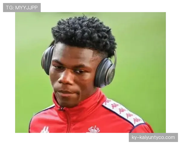 奥雷利安·楚阿梅尼：波尔多青训如何塑造这位天才后腰的崛起起点？